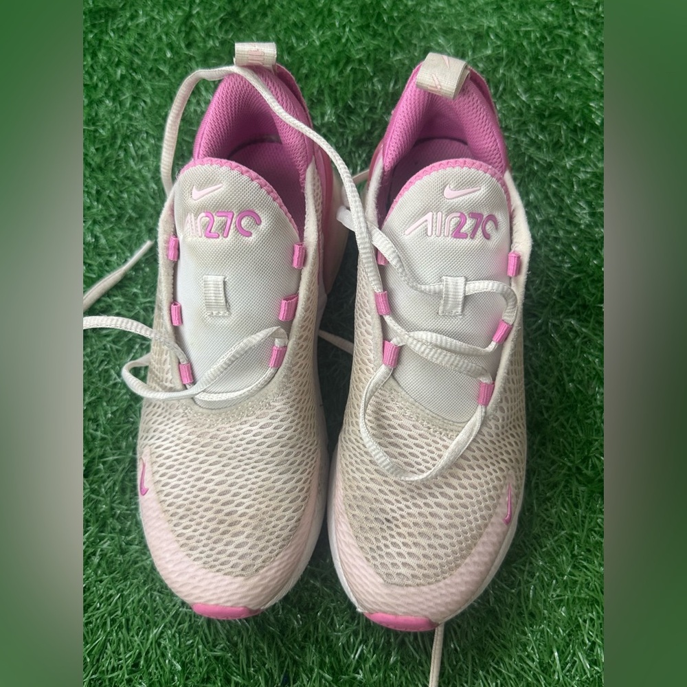 Nike
AIR MAX 270 PS 'PINK FOAM' Size 2Y